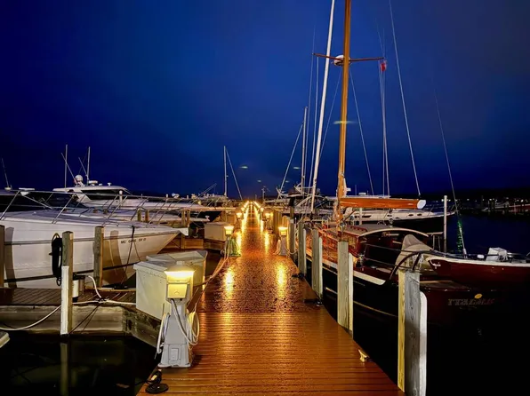 448 Front St #203, Boyne City, MI 49712