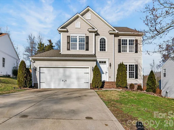 4913 Summerside Dr, Lake Wylie, SC 29710