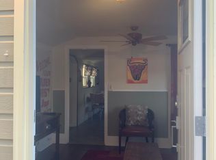 1145 9th St #B, Golden, CO 80401