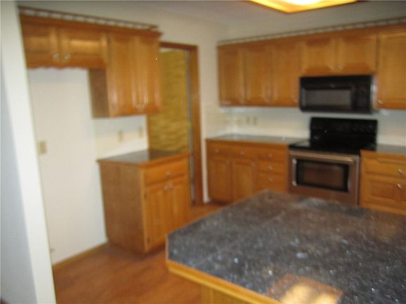 5th image of 1016 N 26th St