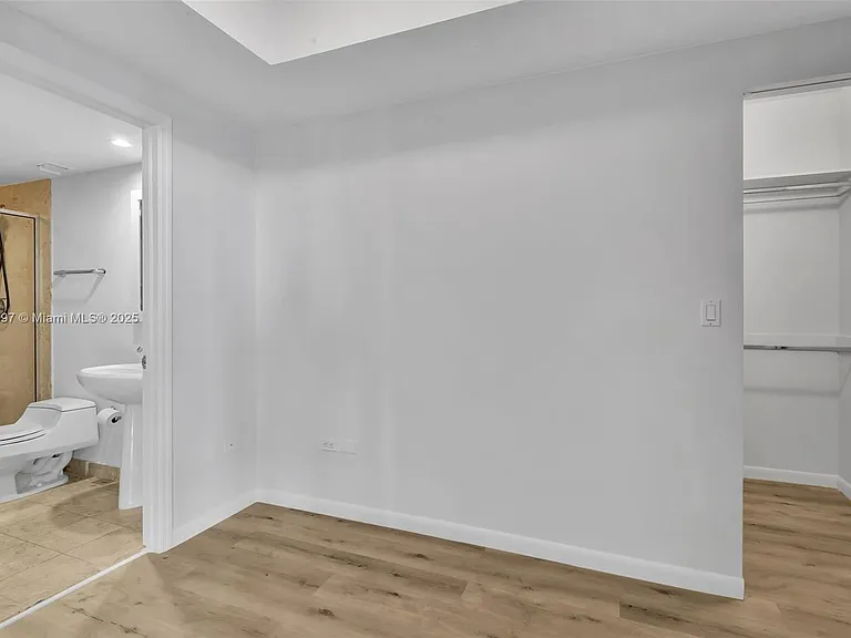 848 Brickell Key Dr #2602 — Photo 27