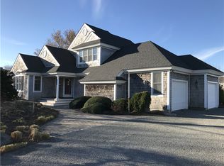 611 Wolcott Ave, Middletown, RI 02842