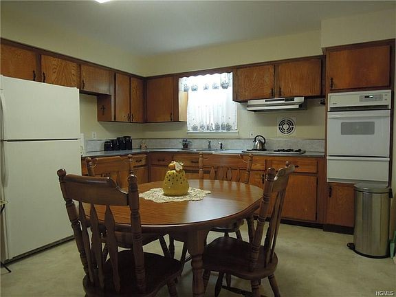 spacious kitchen and dinette