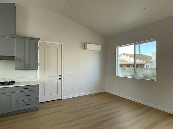2nd image of 530 Bellows Ct #Adu