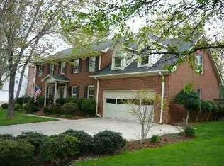 228 Lytle St, Greer, SC 29650