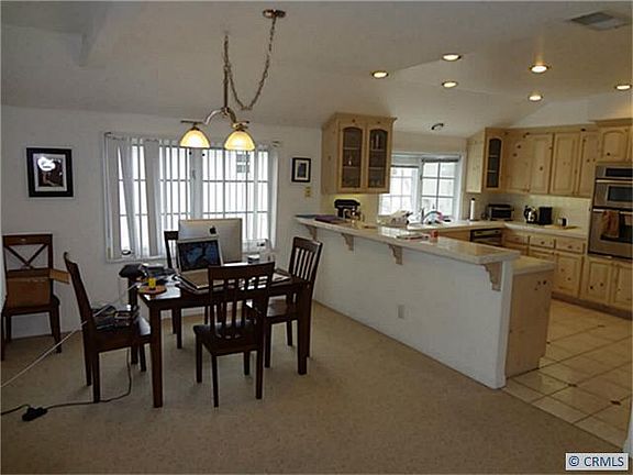 4th image of 417 1/2 Orchid Ave #2