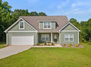 155 White Oak Trl, Commerce, GA 30529
