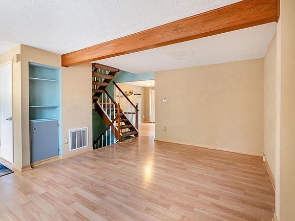 5th image of 2924 Hollyhead Dr