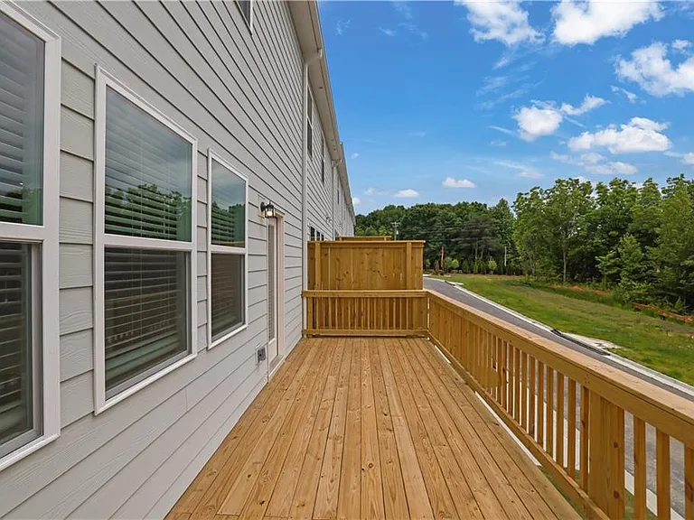 2723 Dreycott Ln — Photo 33