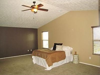 5th image of 6816 Buteos Dr NW