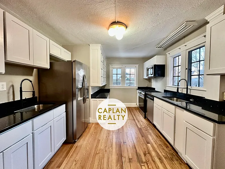 110 Marvel Rd — Photo 9