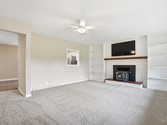 4th image of 2412 Mardel Ct