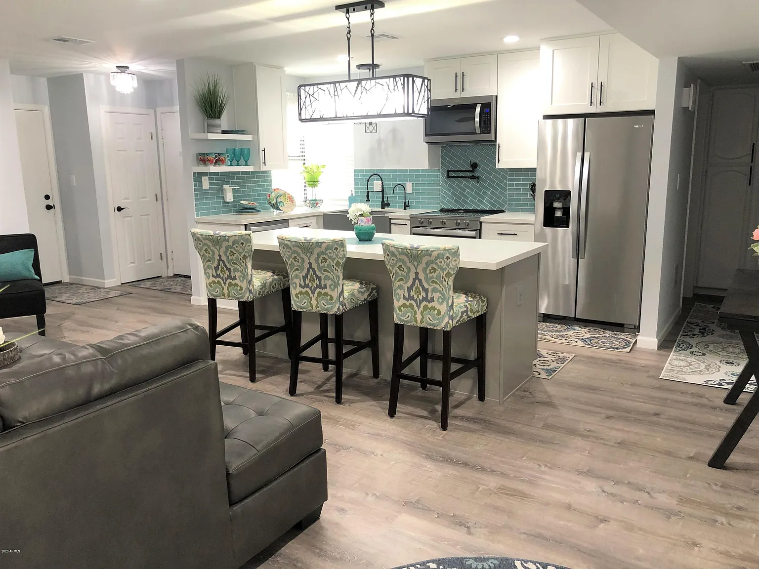 2 bed, 2.0 bath, 1170 sqft, $3,000 — Photo 4