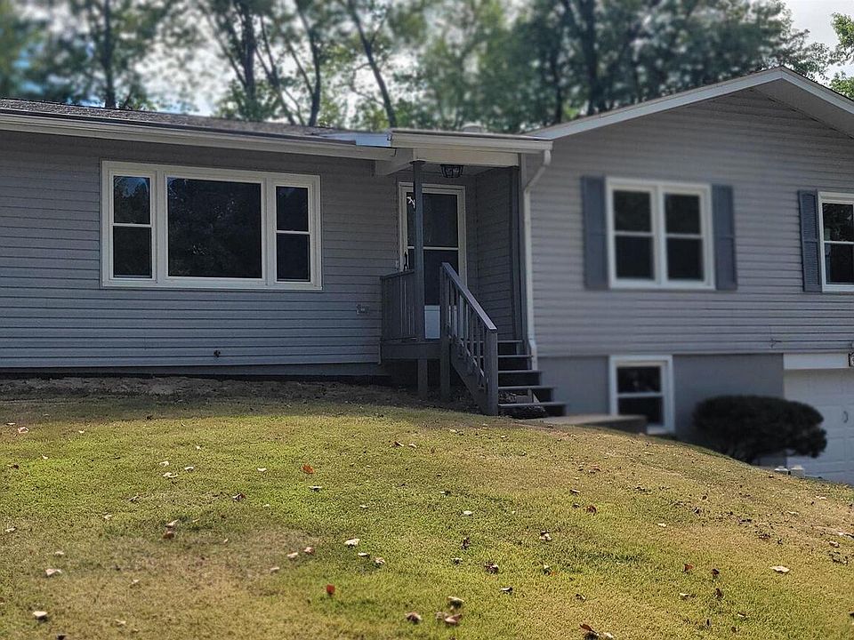 1st image of 913 Valley Dr