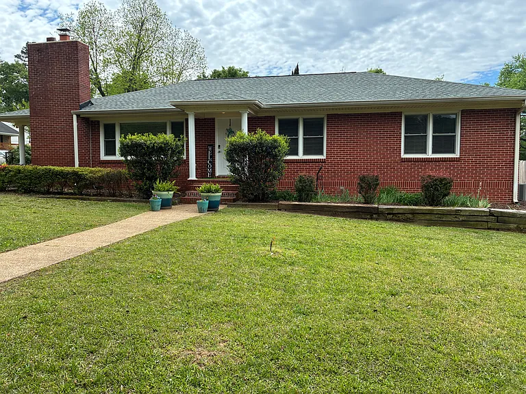 6946 Hickory View Ln — Photo 8