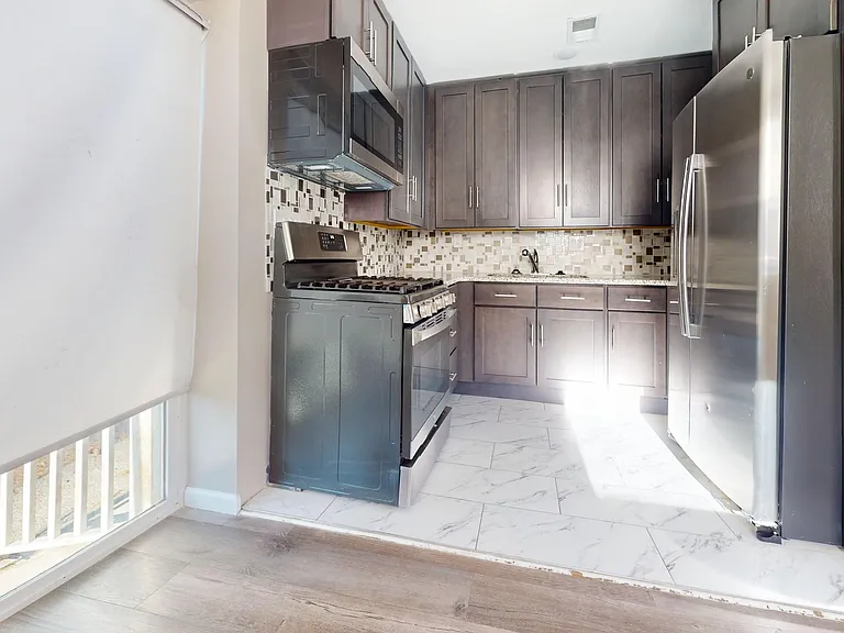 8008 Algon Ave — Photo 8