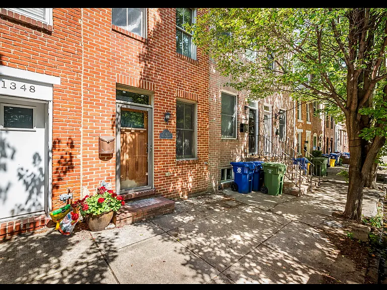 1346 Towson St — Photo 1
