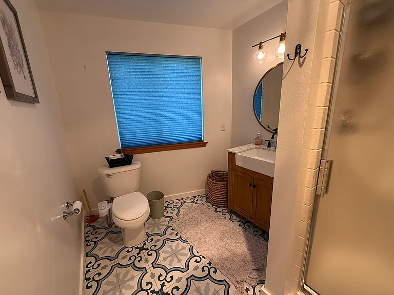 432 Lakeview Dr — Photo 25
