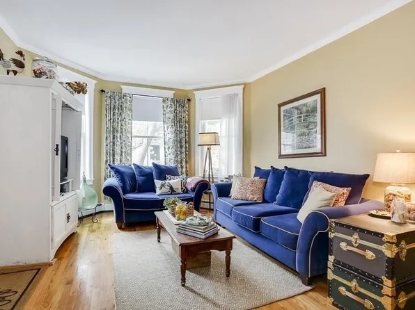 509-515 Franklin St #2, Cambridge, MA 02139