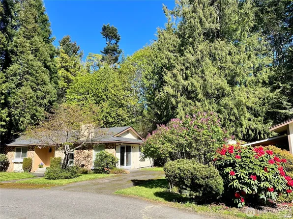 296 Dungeness Meadows, Sequim, WA 98382