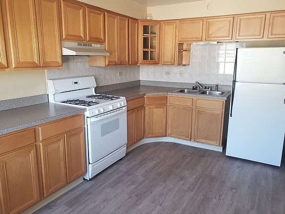 5th image of 6964 W Diversey Ave APT 6