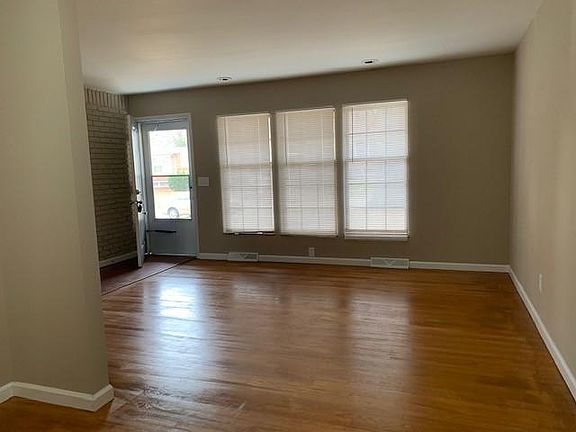 2nd image of 2025 Northaire Ln