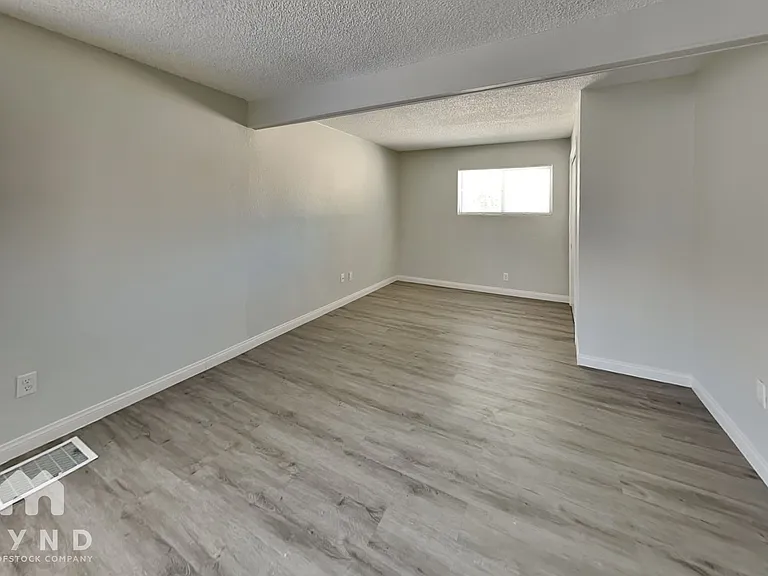 545 Truffles St — Photo 11