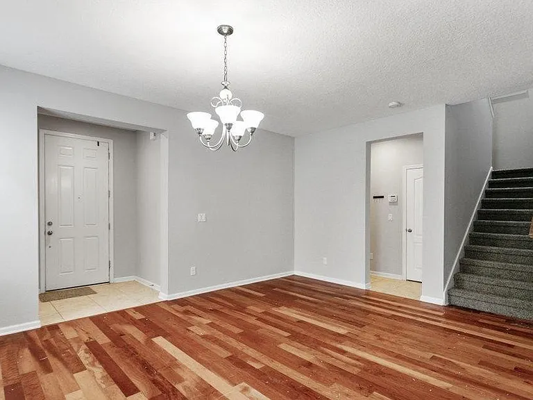 894 Quiet Stone Ln — Photo 14