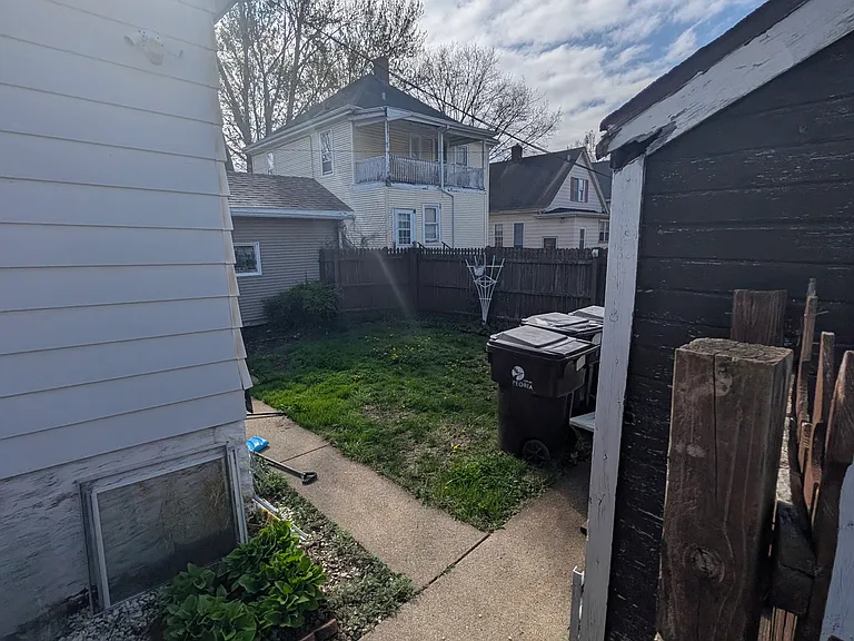 1108 E Arcadia Ave — Photo 45