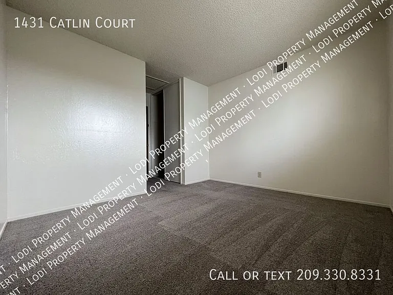 1431 Catlin Ct — Photo 37