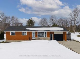 52 Water St, Huron East, ON N0K1G0