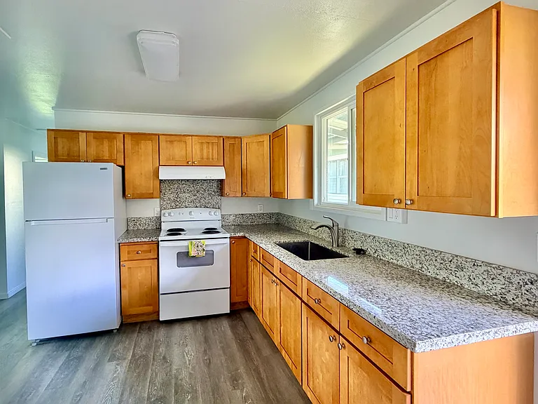 332 Kauila St — Photo 4
