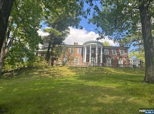 277 Walnut St, Englewood, NJ 07631