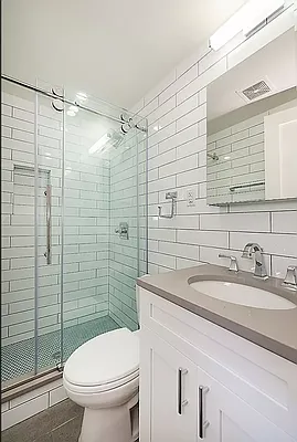 Rented by REAL New York | media 10