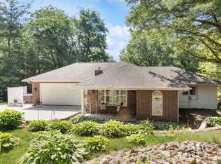 3704 Rice Ridge Cir NE, North Liberty, IA 52317