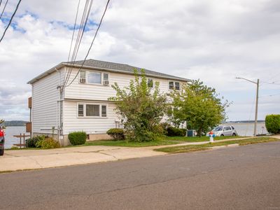 3 Bayview Place, West Haven, CT, 06516