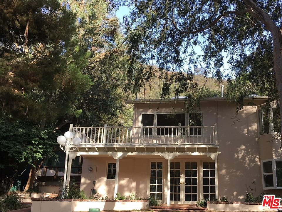 1st image of 8600 Lookout Mountain Ave