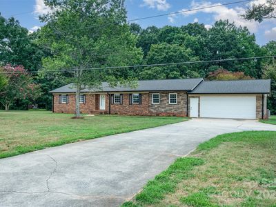 2570 Lipe Rd, China Grove, NC, 28023