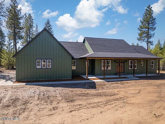 3rd image of 708 Tweedie Rd