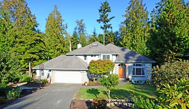 Beautiful home 'On the Green at Wing Point'