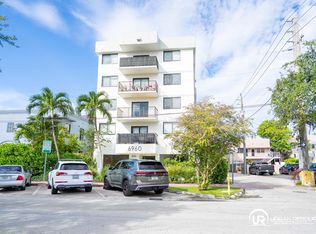 6960 Rue Vendome UNIT 402, Miami Beach, FL 33141