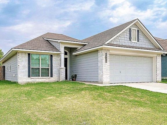 2nd image of 2509 Elkhorn Trl
