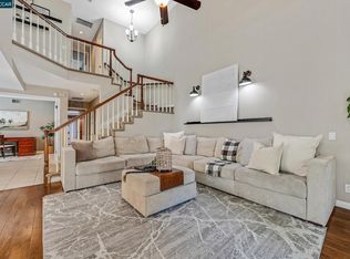 60 Rainbow Cir, Danville, CA 94506