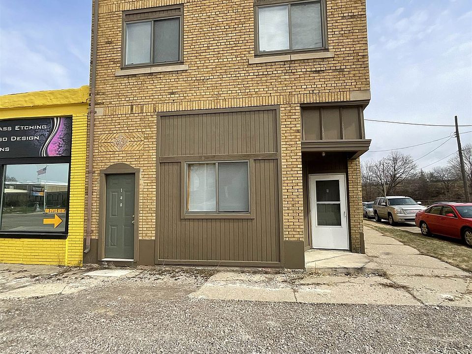 1st image of 2921 S Saginaw St