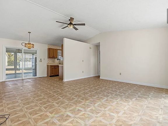 3rd image of 1145 Forest Dr