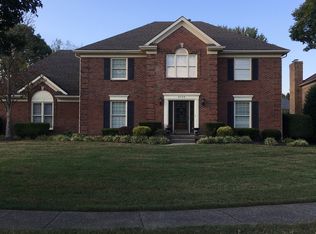 6719 Sycamore Woods Dr, Louisville, KY 40241
