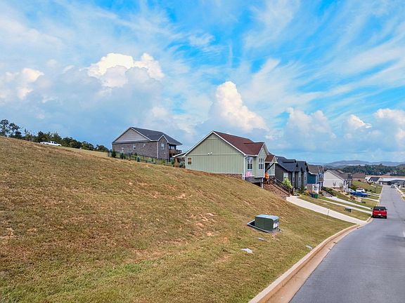 3rd image of LOT 118 Bridgewater Blvd