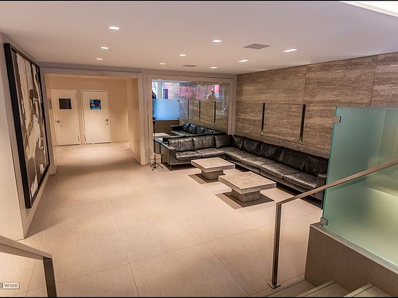 4th image of 240 E 82nd St APT 3H