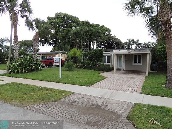 2nd image of 5831 NE 3rd Ave