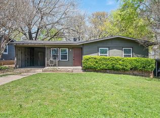 1725 Meadowlark Ln, Denison, TX 75020